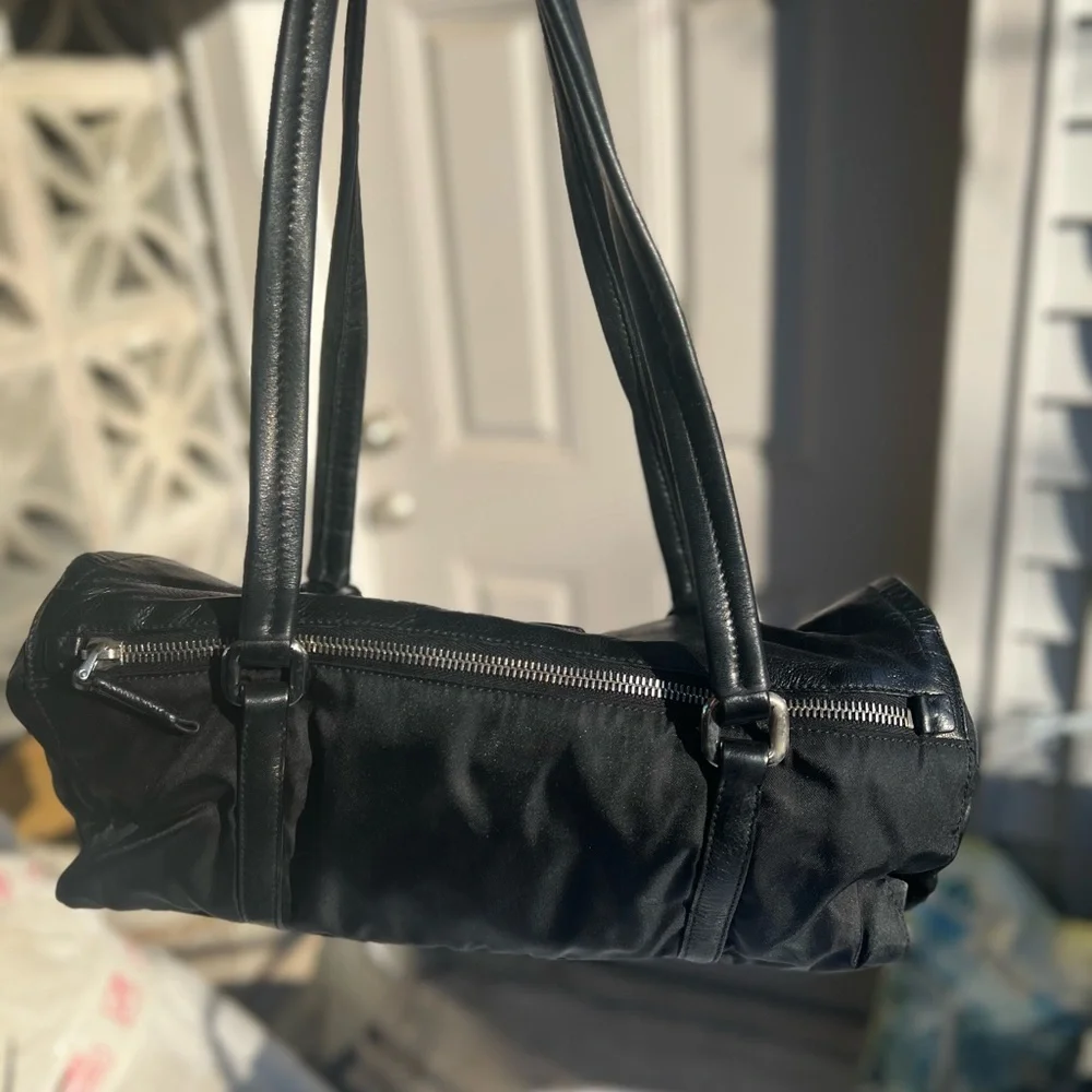 Prada Black Women's Bag - Picture 3 of 7